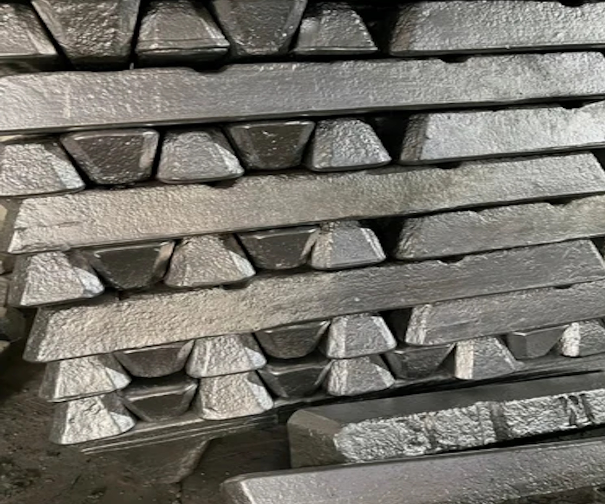 leads