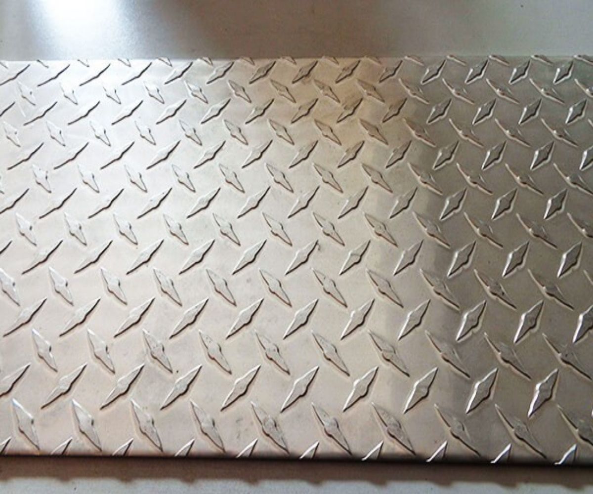 Aluminium Tread Coil / Sheet