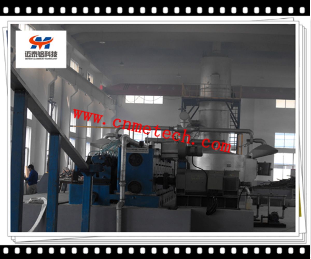 Aluminium alloy Rod Melting Furnace with 8T rectangular holding furnace