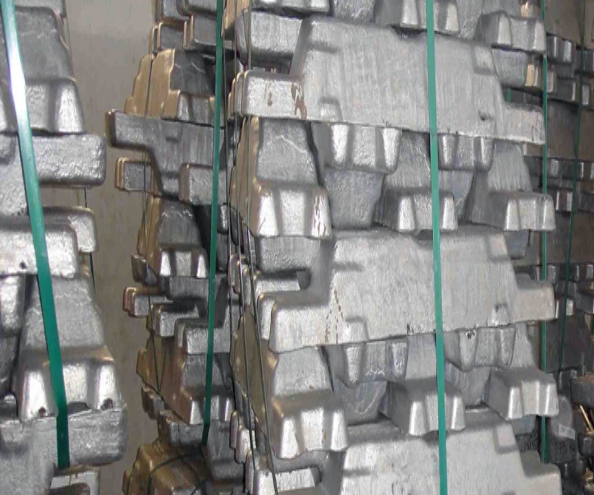 Aluminium Ingot LM2