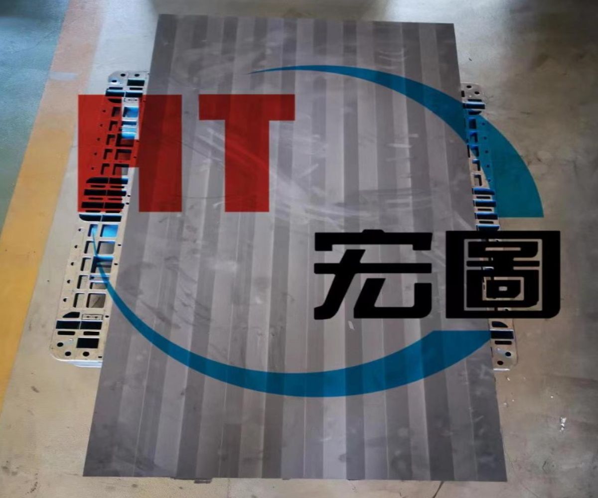 Graphite Board - Graphite Board supplier, Graphite products, Liaoyang Hongtu Carbon Products Co Ltd | AlCircleBiz
