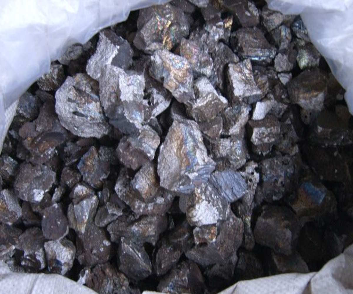 Manganese Metal Lumps