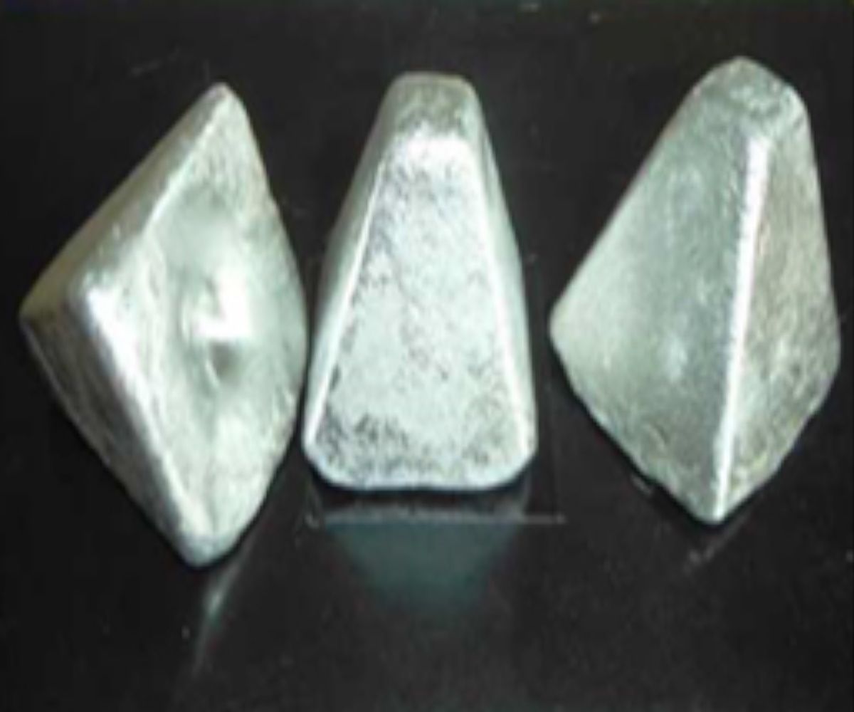 Aluminium Prisms