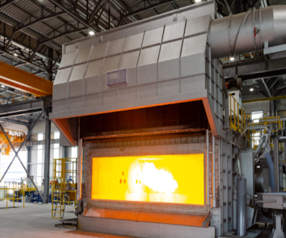 Aluminium Melting and Holding Furnace