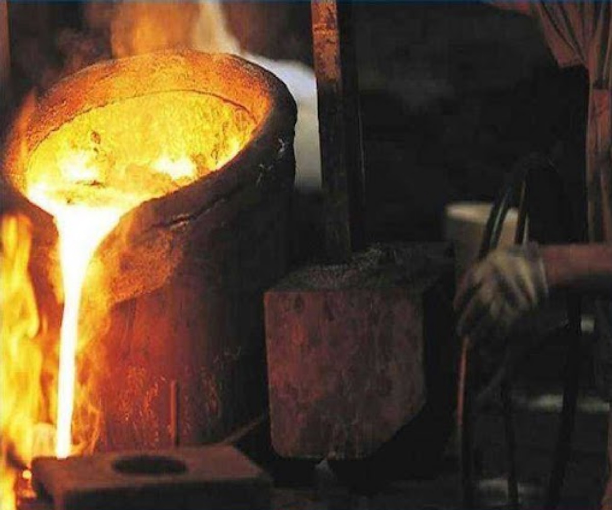 Ladle & Crucible refractory